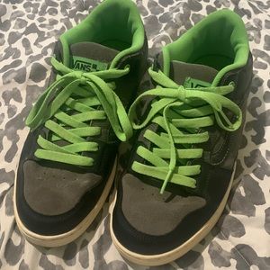 Mens Vans Skateboarding Shoes 11.5 gray black green